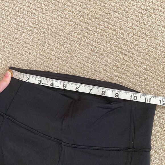 NEW LULULEMON Chasing Miles Tight MR 25" Leggings Nulux Fast Free Size 4 NWOT - Picture 9 of 14